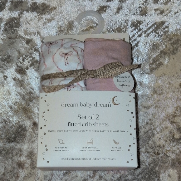 dream baby dream Other - Pink and White Fitted Crib Sheets Set